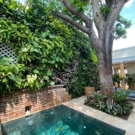 Casa Jaguar Boutique 5*