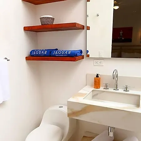 Casa Jaguar Boutique Hotel